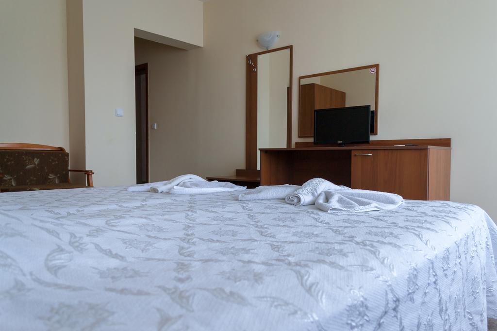 Sandor Hotel Νεσέμπαρ Εξωτερικό φωτογραφία