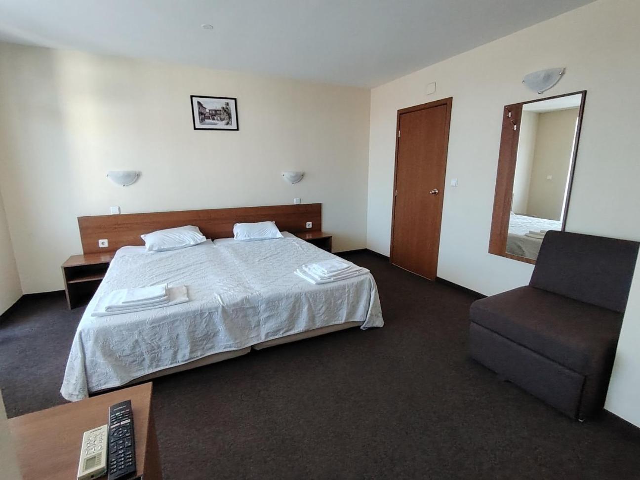 Sandor Hotel Νεσέμπαρ Εξωτερικό φωτογραφία