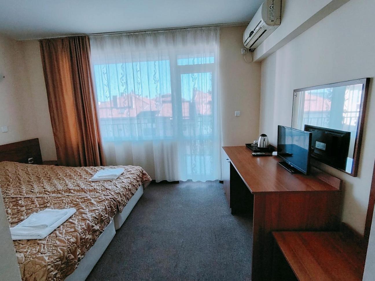 Sandor Hotel Νεσέμπαρ Εξωτερικό φωτογραφία