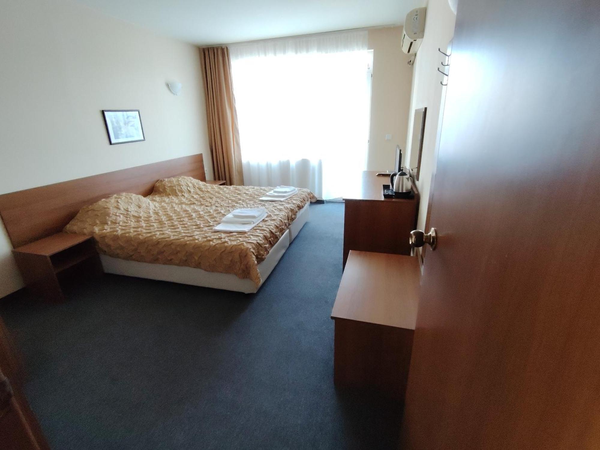 Sandor Hotel Νεσέμπαρ Εξωτερικό φωτογραφία
