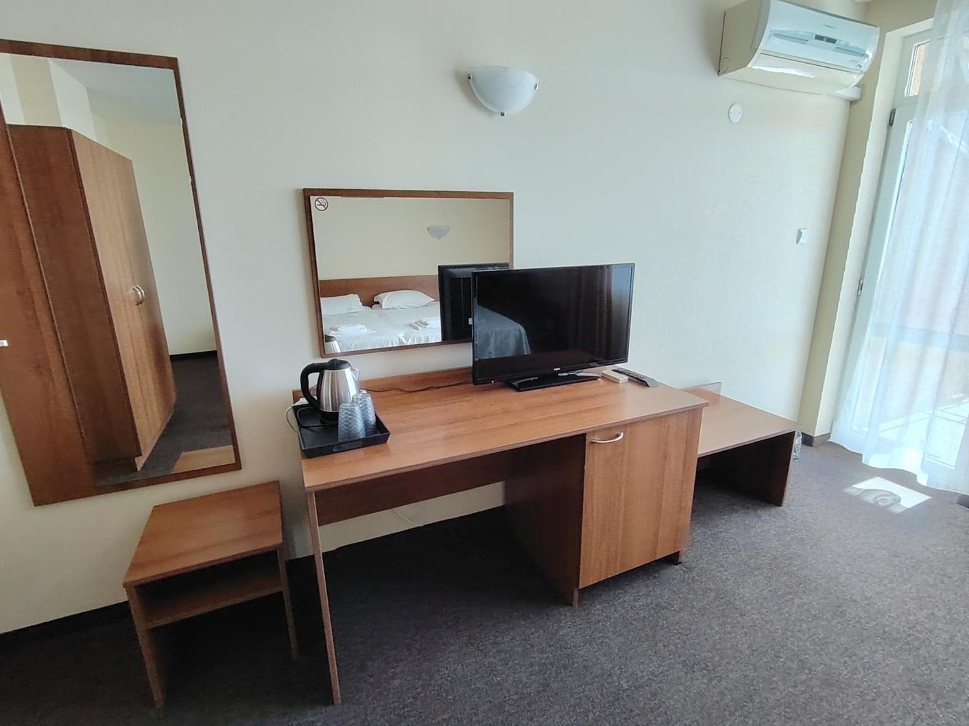 Sandor Hotel Νεσέμπαρ Εξωτερικό φωτογραφία