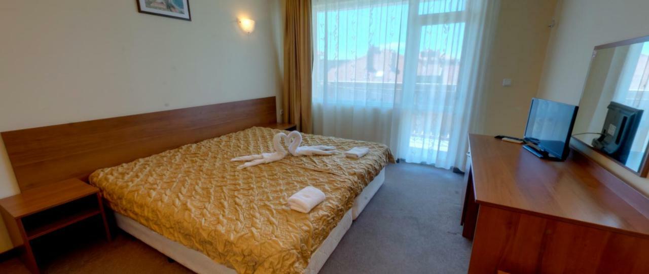 Sandor Hotel Νεσέμπαρ Εξωτερικό φωτογραφία