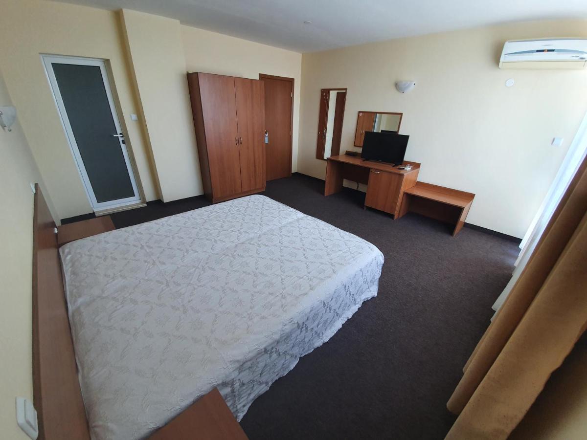Sandor Hotel Νεσέμπαρ Εξωτερικό φωτογραφία