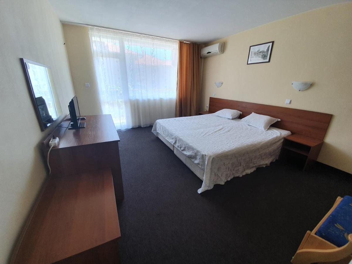 Sandor Hotel Νεσέμπαρ Εξωτερικό φωτογραφία