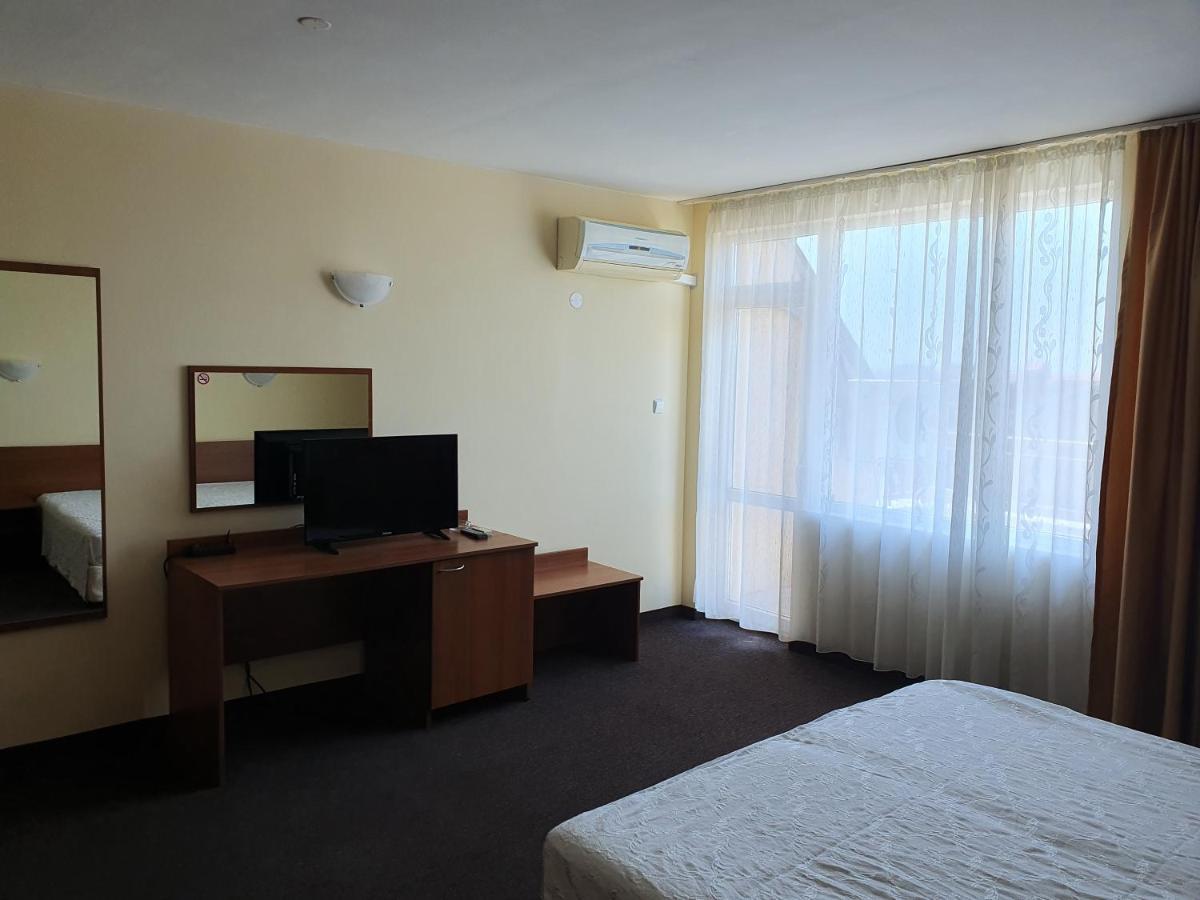 Sandor Hotel Νεσέμπαρ Εξωτερικό φωτογραφία