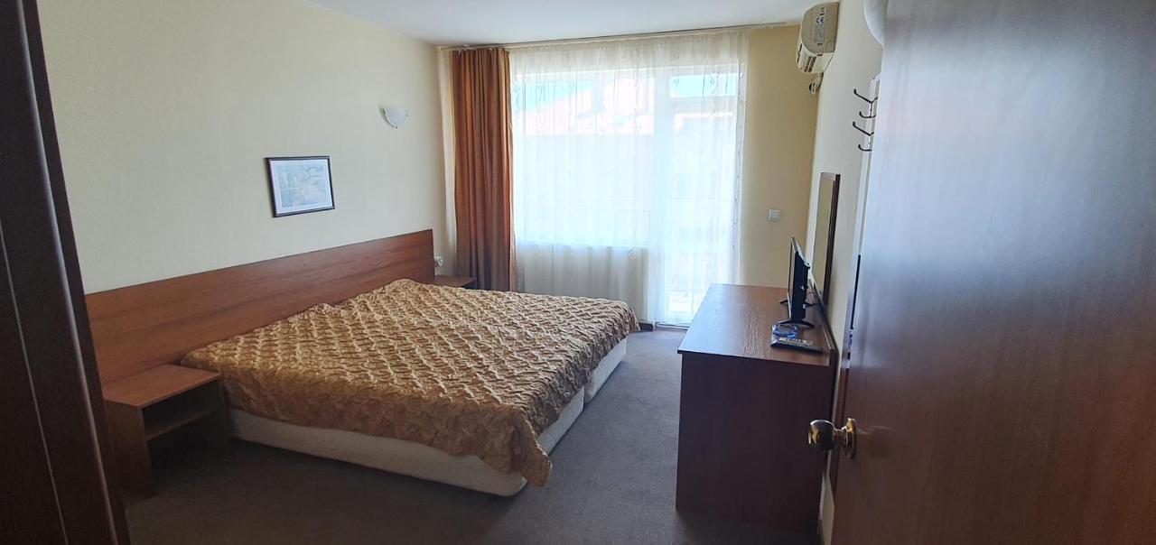 Sandor Hotel Νεσέμπαρ Εξωτερικό φωτογραφία